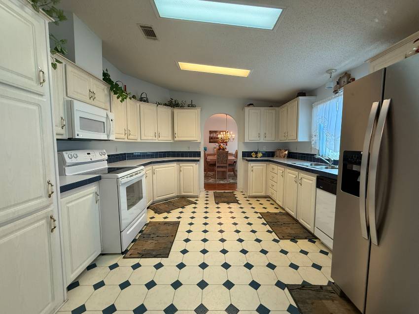 2604 87th Ct E a Palmetto, FL Mobile or Manufactured Home for Sale